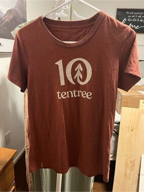 tentree Rust Red 10 Logo T‑Shirt